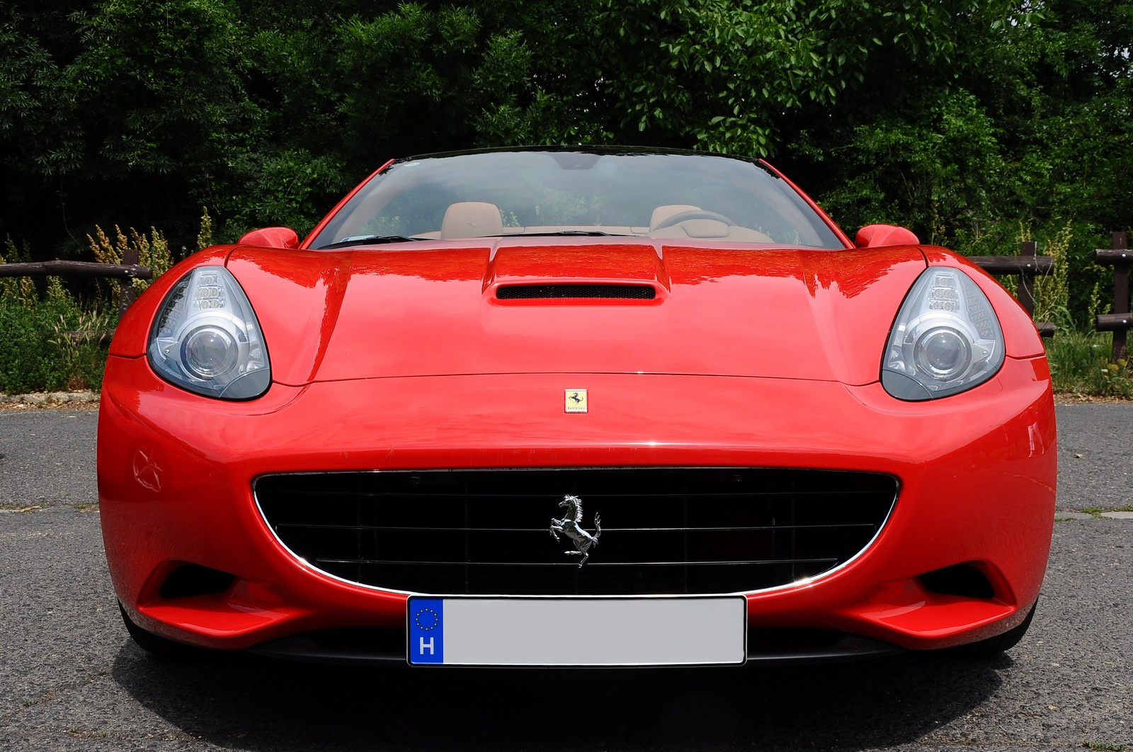 Ferrari California