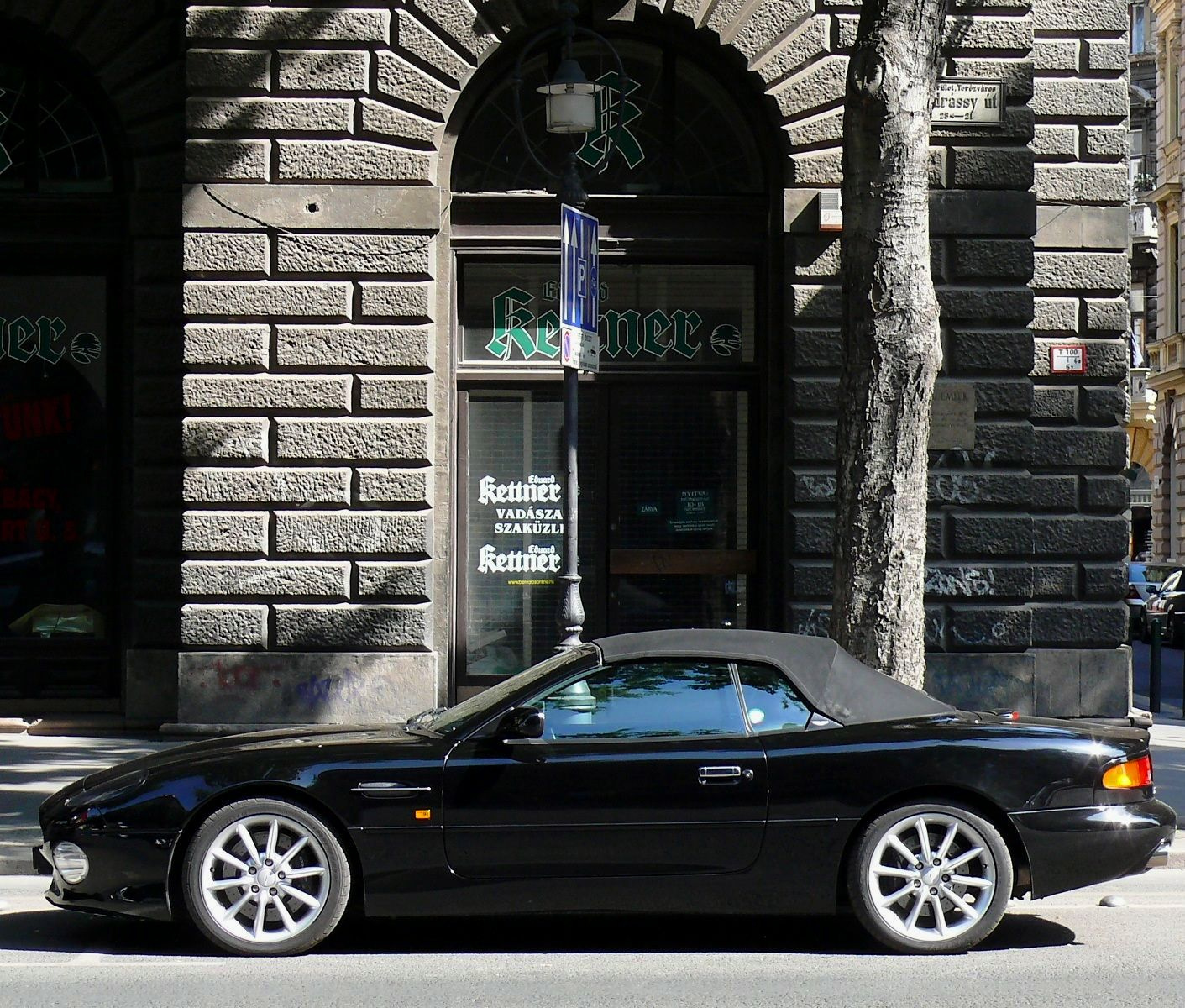 Aston Martin DB7 Volante