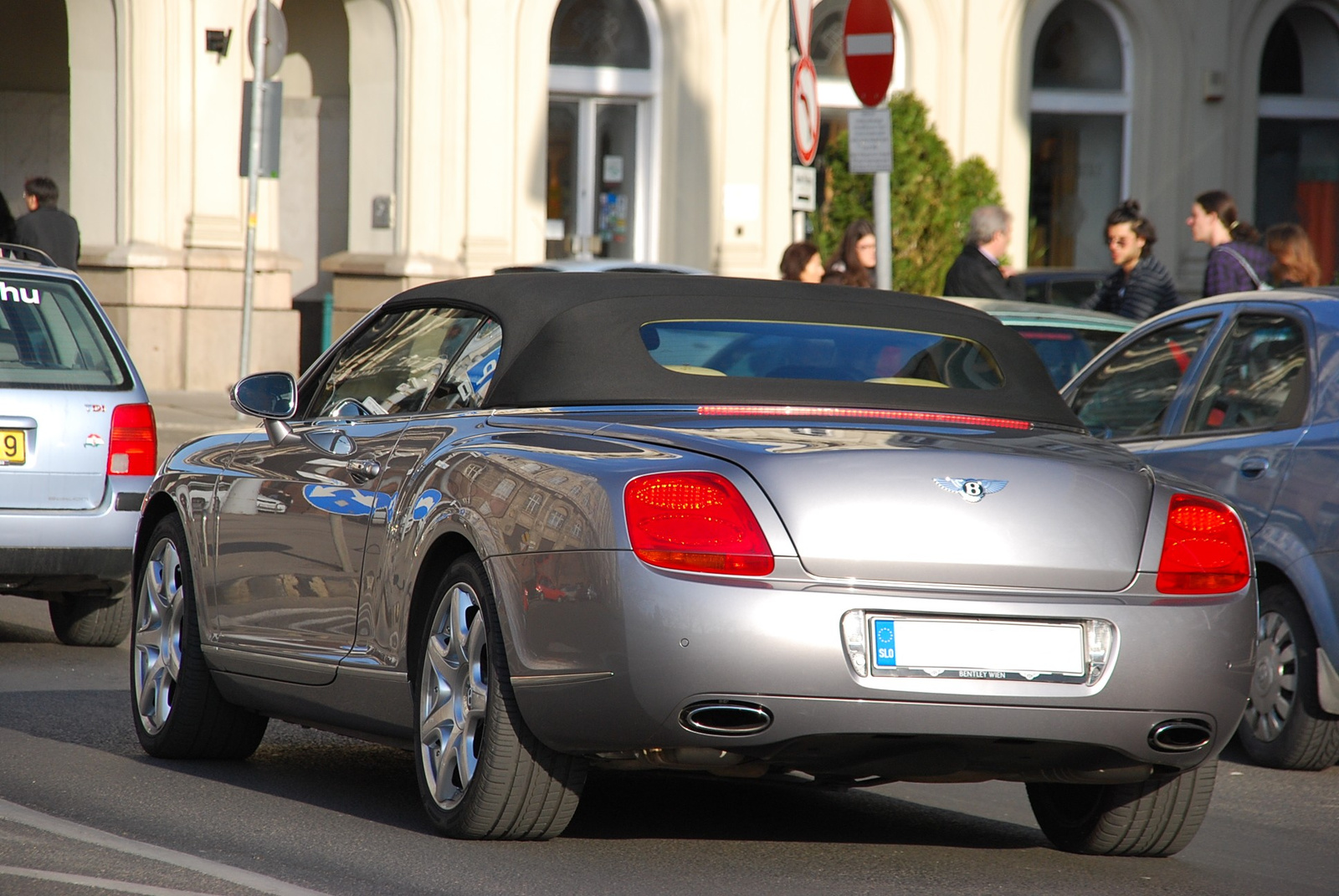 Bentley Continental GTC