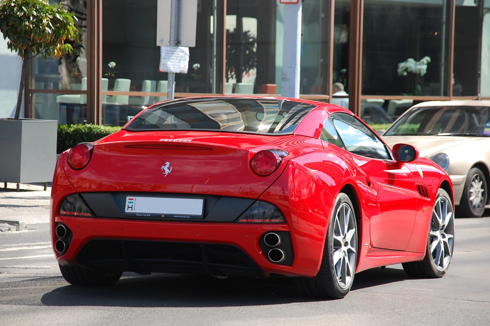 Ferrari California