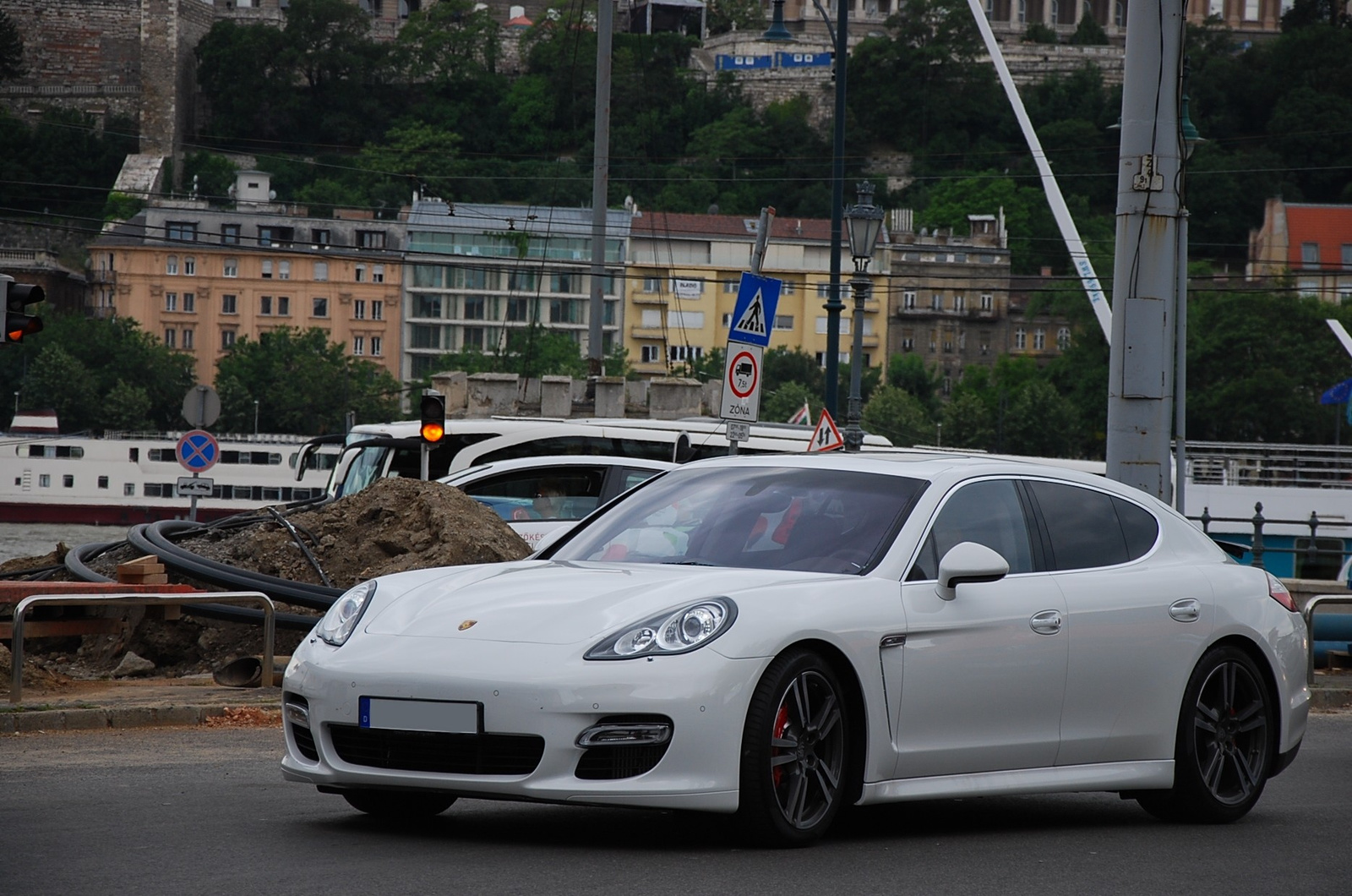 Porsche Panamera Turbo