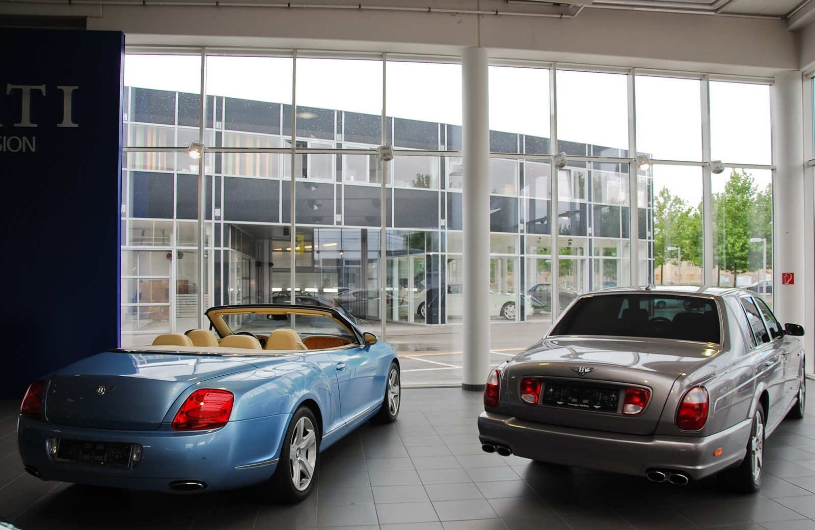 Bentley Continental GTC - Bentley Arnage