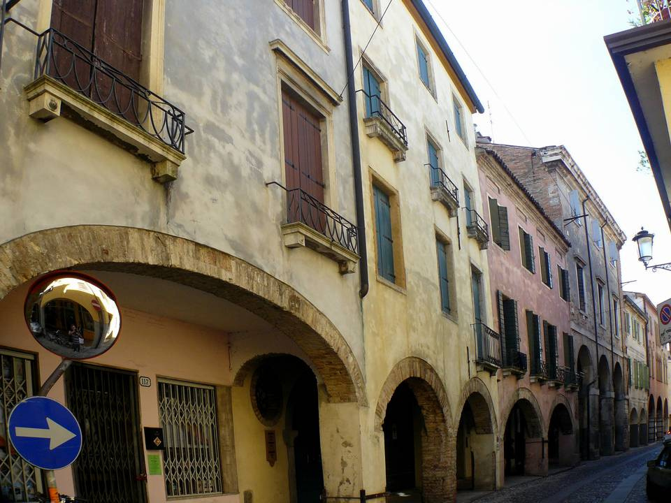 Padova - Via di Savonarola