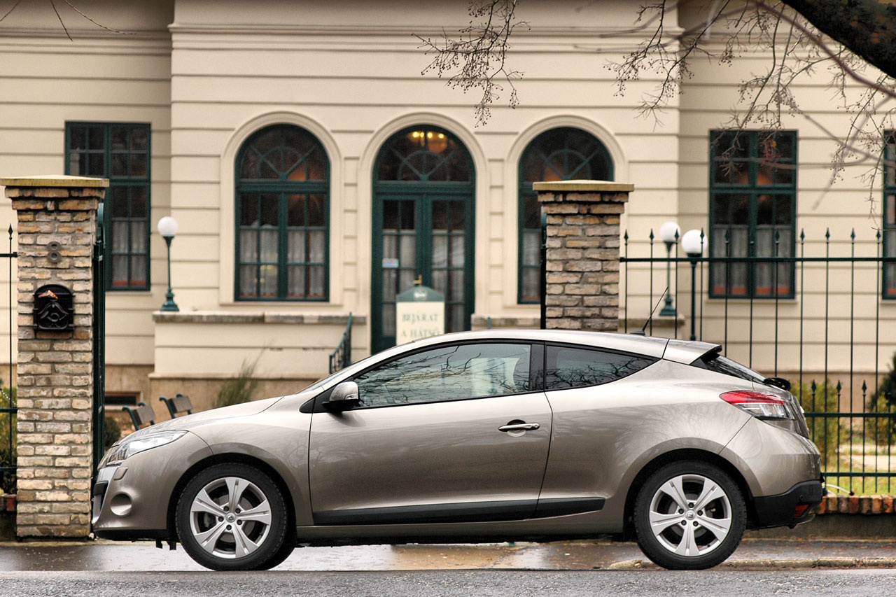 Renault Megane Coupé