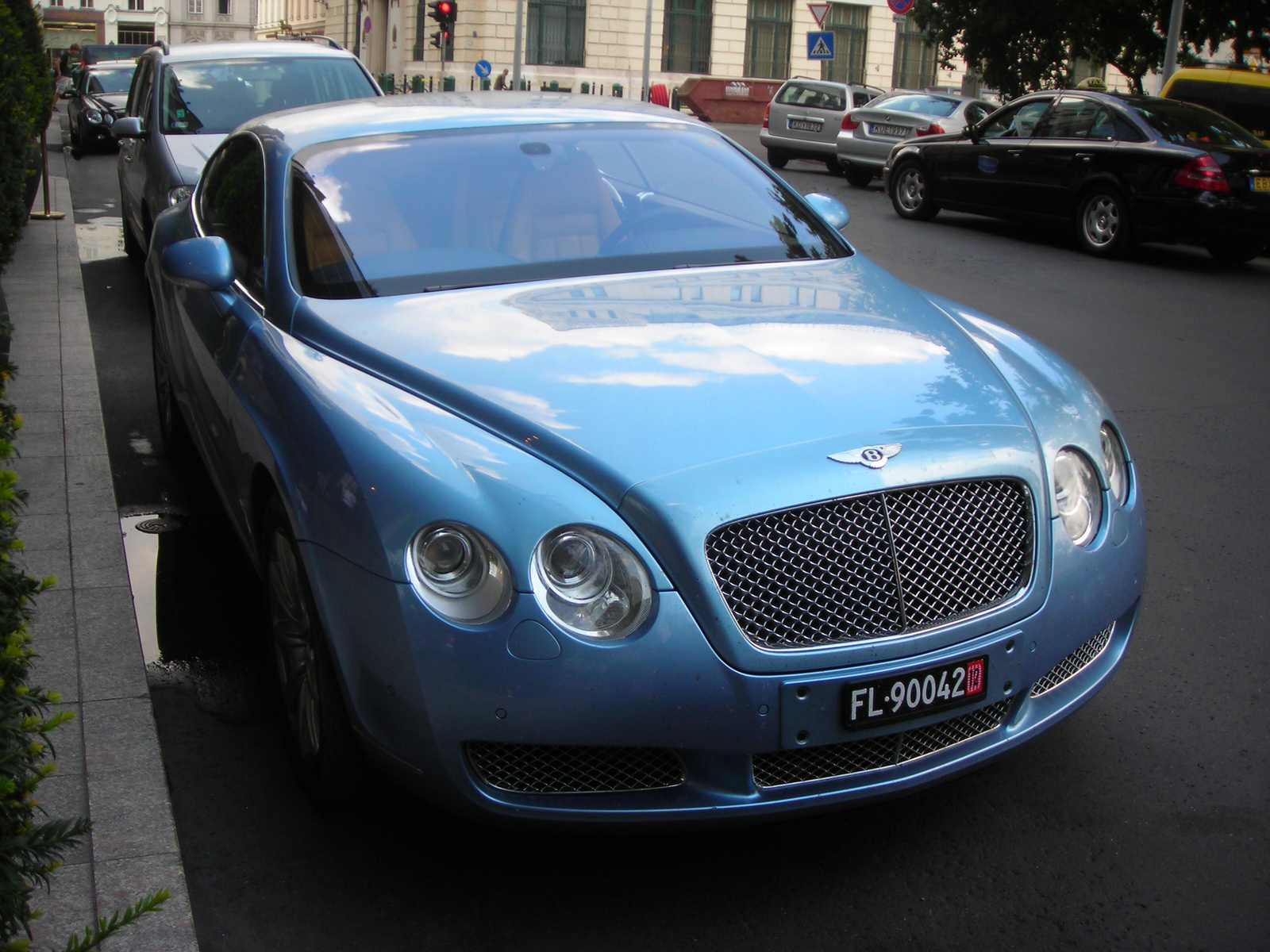 Bentley Continental GT