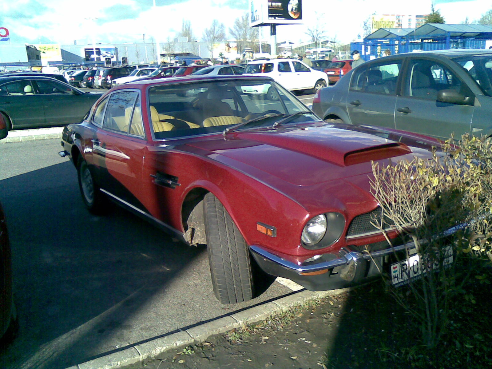 Aston Martin V8 Vantage