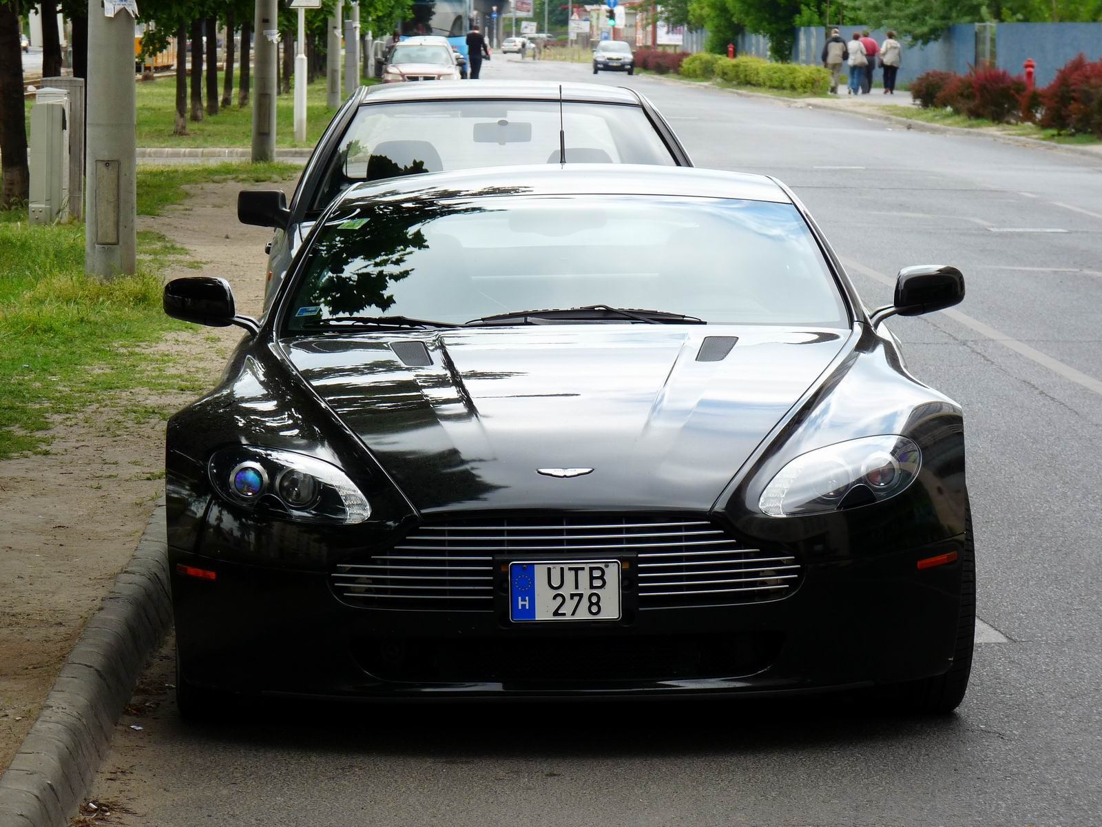 Aston Martin V8 Vantage