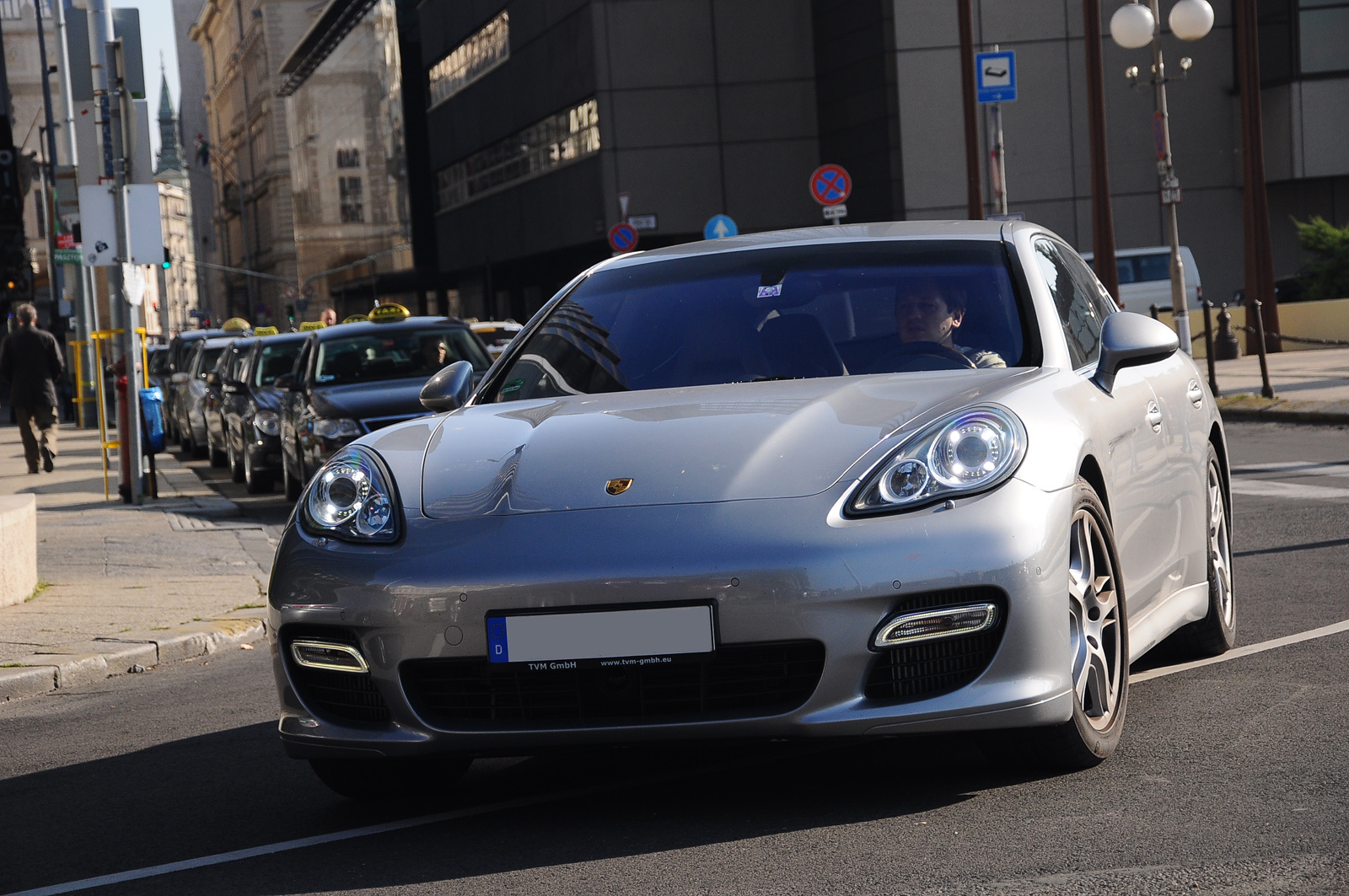 Porsche Panamera Turbo