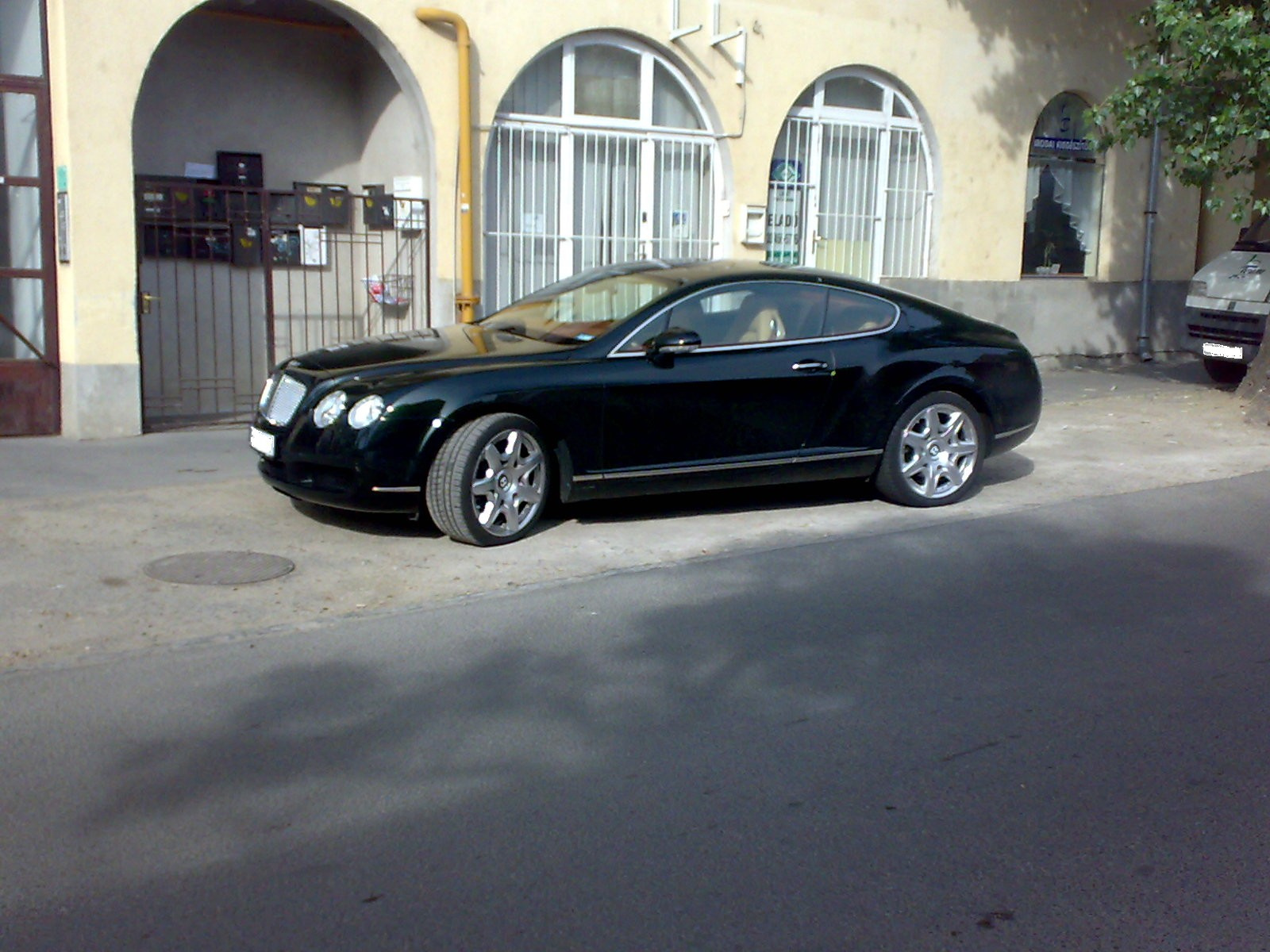 Bentley Continental Gt 16