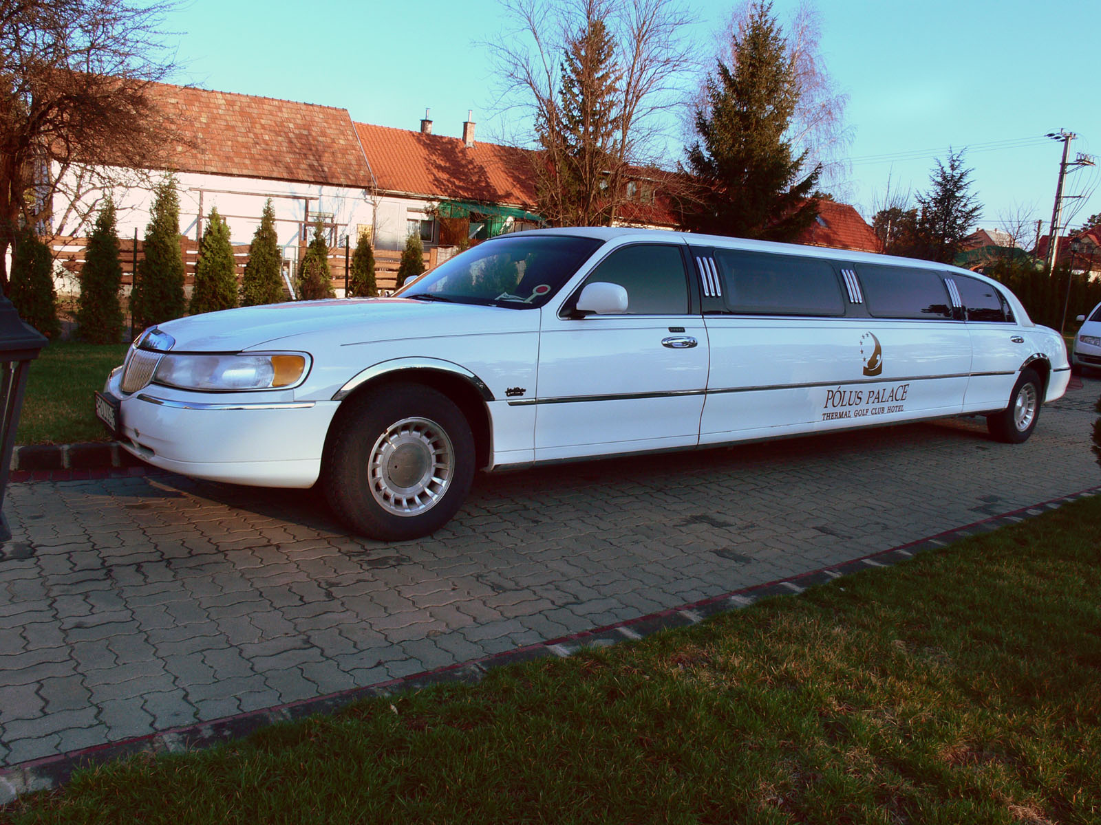 Pólus Palace taxi