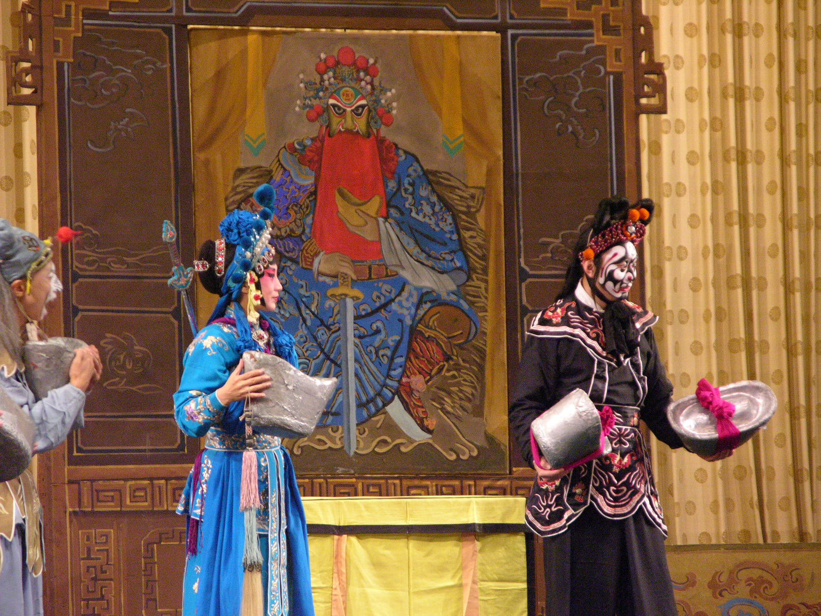 Pekingi opera. Ezüstlopás.