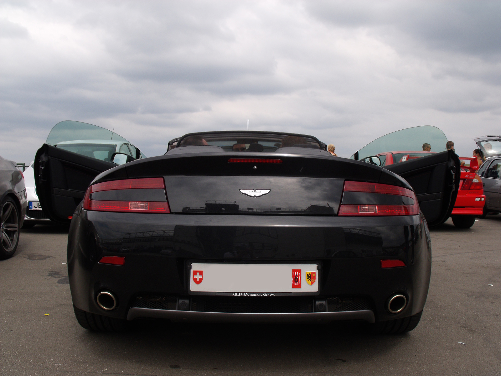 Aston Martin V8 Vantage Roadster