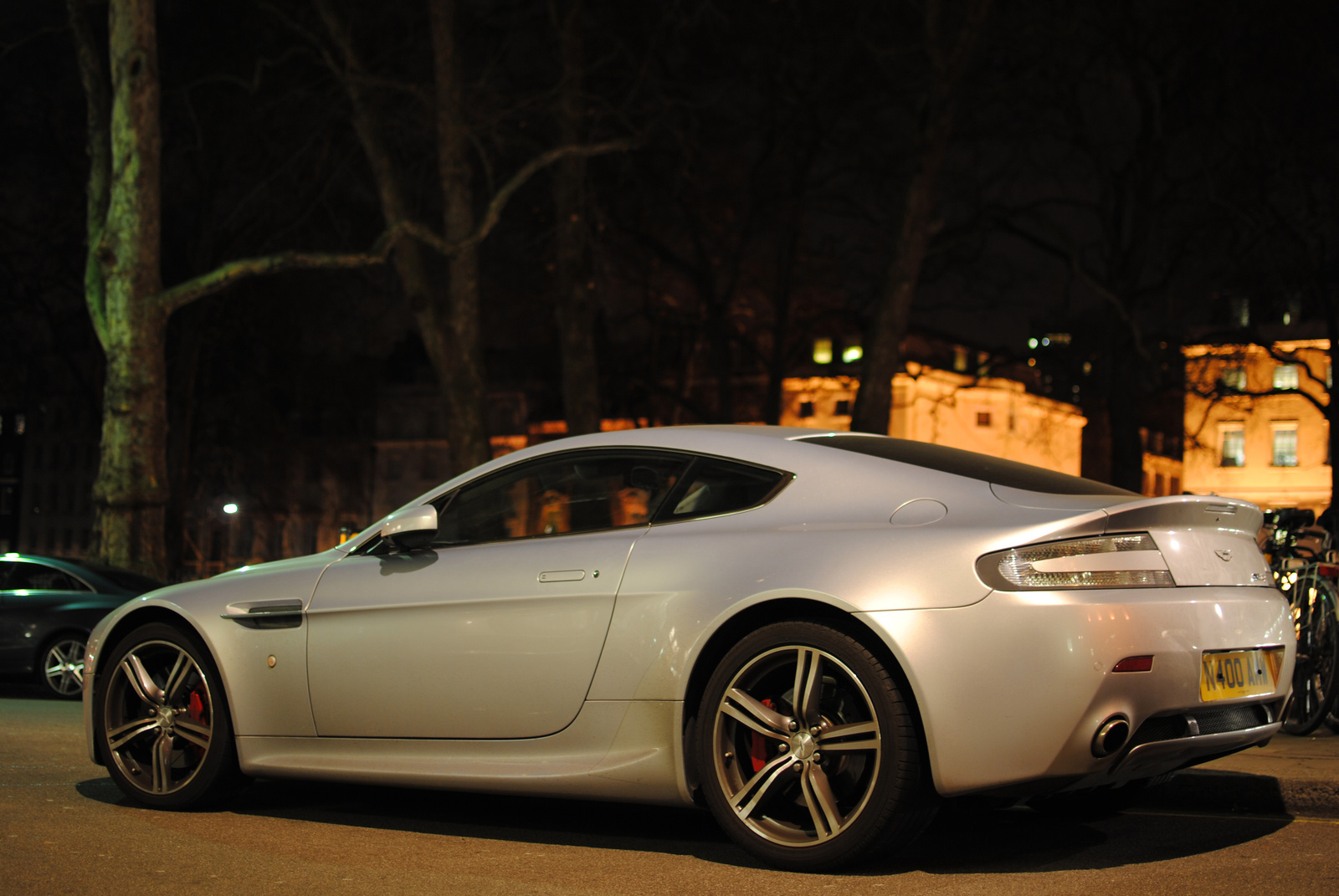 Aston Martin V8 Vantage N400