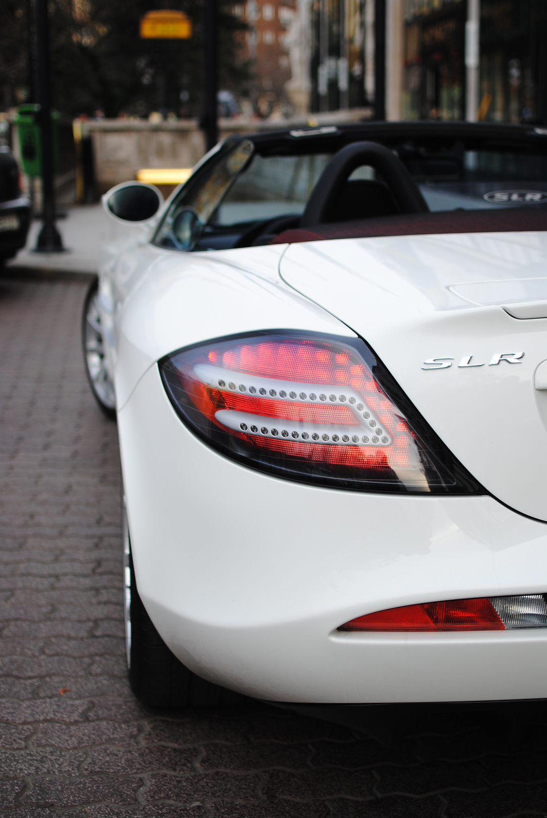 Mercedes McLaren SLR Roadster