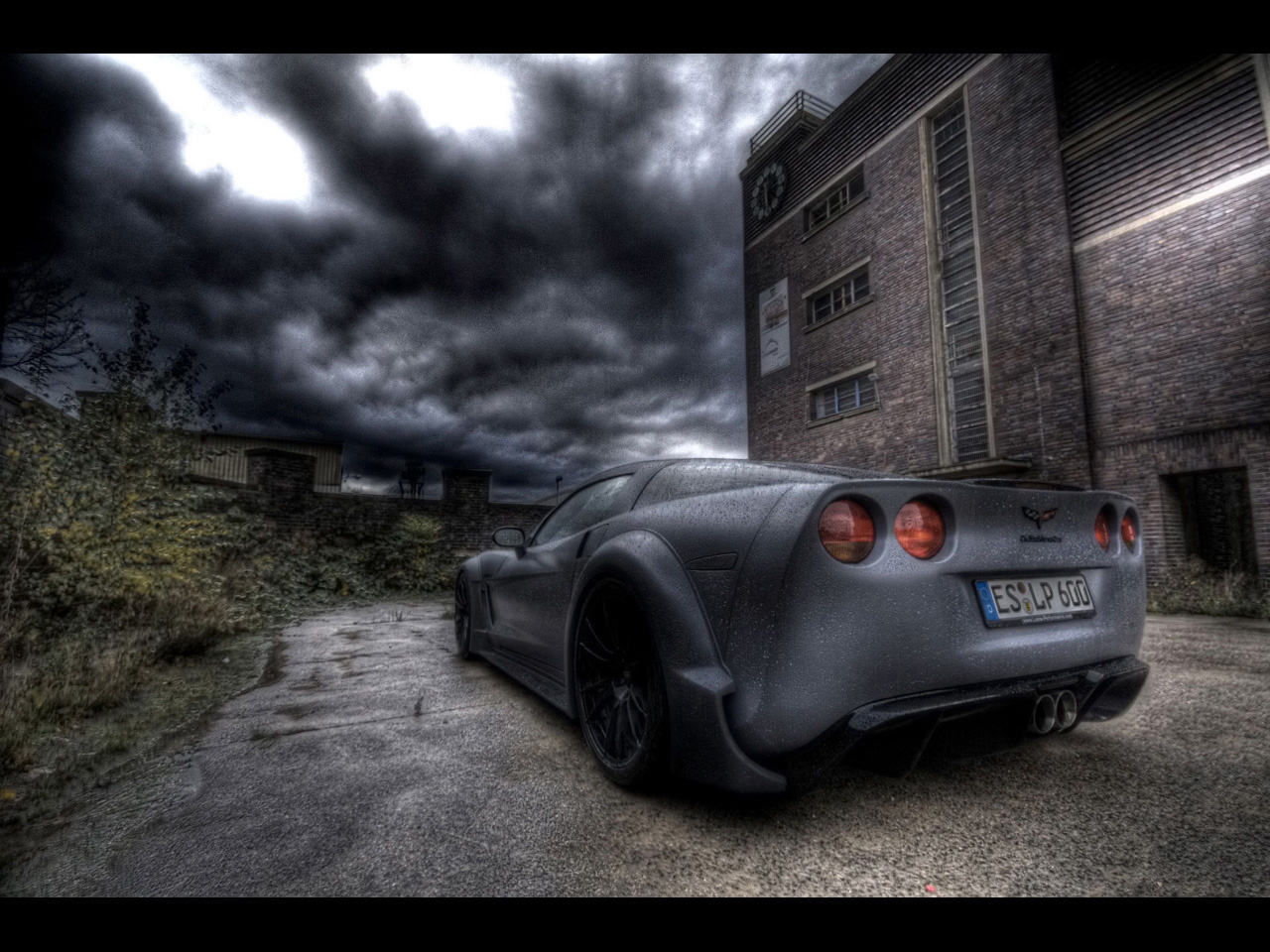 2010-LOMA-Performance-Chevrolet-Corvette-C6-BlackforceOne-Rear-A