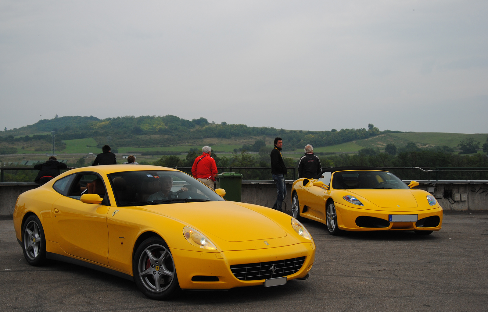 Ferrari 612 Scaglietti - Ferrari F430 Spider