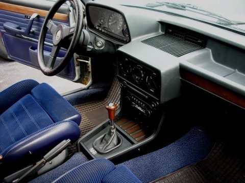 1981 BMW M535i For Sale Interior 1