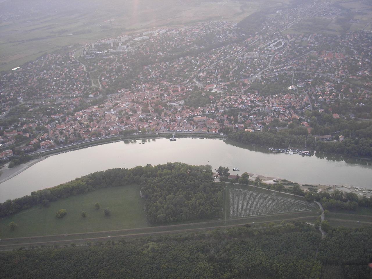 Szentendre repülőről