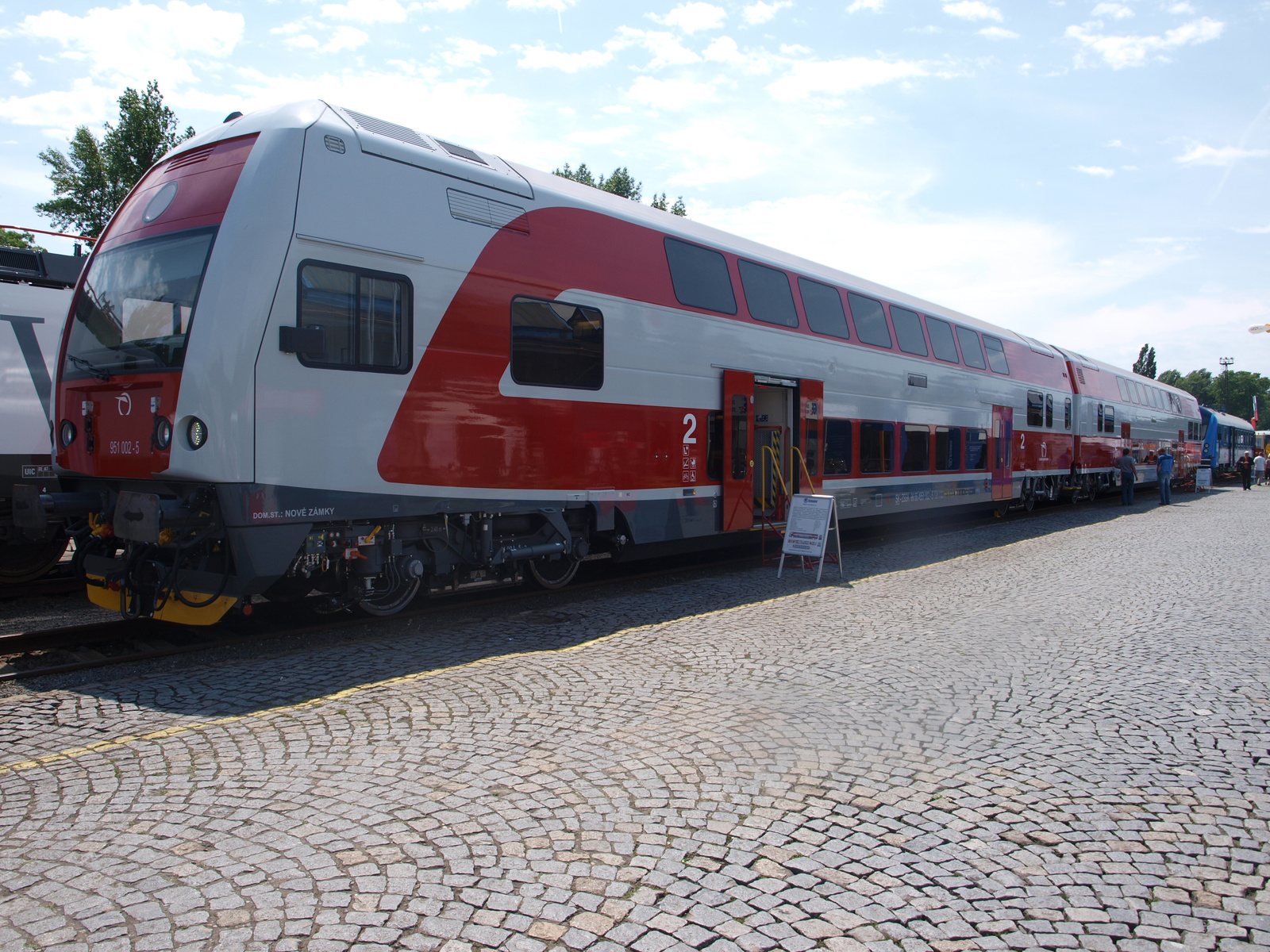 Škoda PushPull double-deck 951 - contains locomotive, double-dec