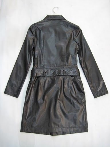 90720A-11 D&G BLACK POLYESTER DUSTCOAT SIZE 2 4 6(BACK) PRICE US