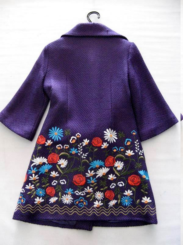 91009B-7B  ANNA SUI PURPLE WOOL COAT SIZE 2 4 6 (BACK) PRICE USD