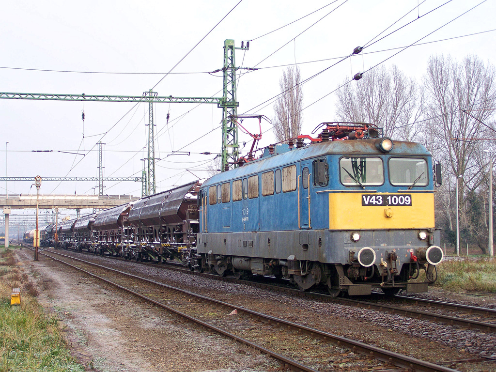 V43 - 1009 Kiskunhalas (2010.12.04).