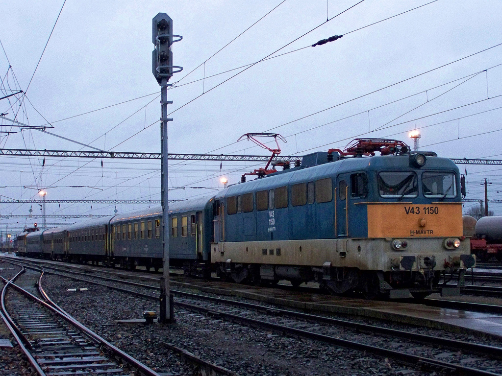 V43 - 1150 Dombóvár (2011.03.19).