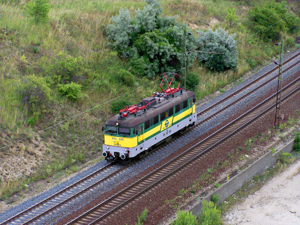 V43 - 326 Szár (2011.07.03).02.