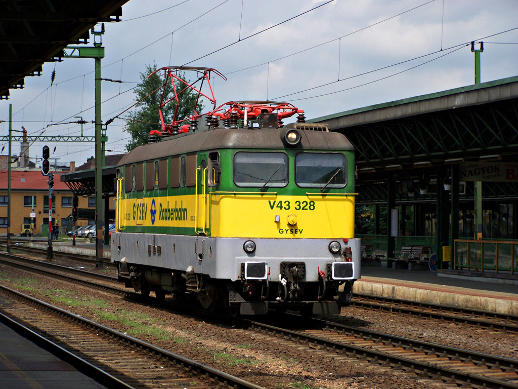V43 - 328 Sopron (2011.07.27)01