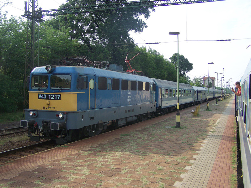 V43 - 1217 Kistelek (2009.08.10)