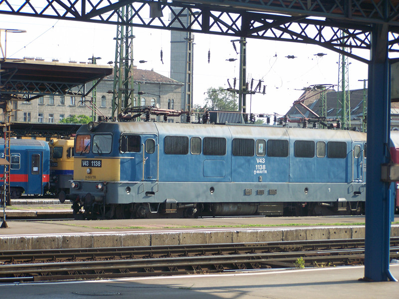 V43 - 1138 BP Keleti (2009.08.18)