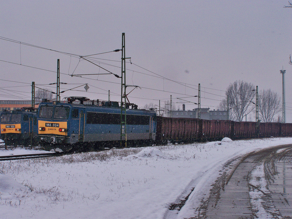 V63 - 024 Dombóvár (2010.01.22)