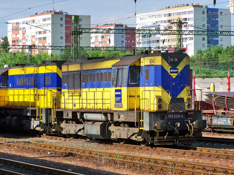 740 604 - 4 BP Kelenföld (2010.07.04)03