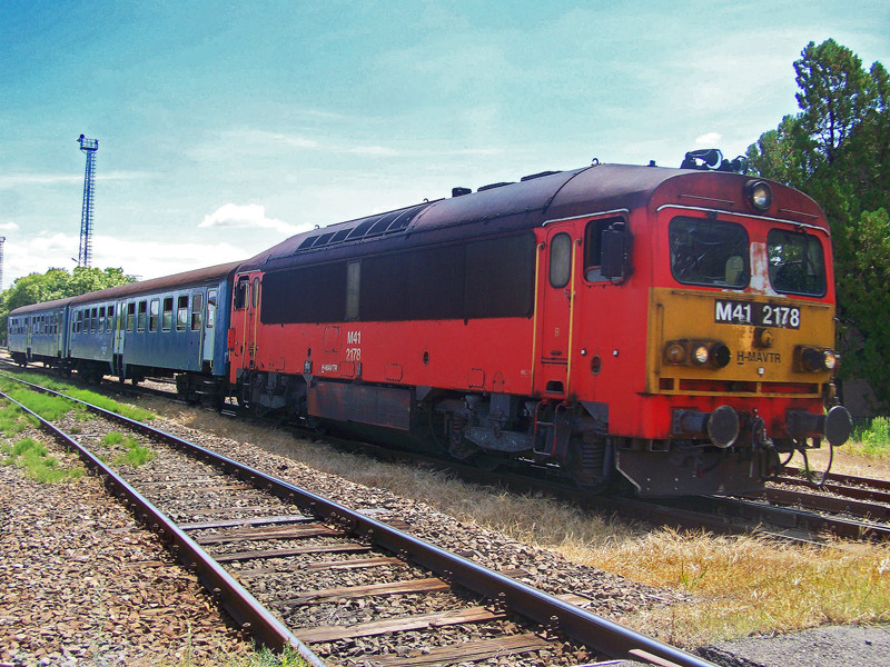 M41 - 2178 Bátaszék (2009.07.27)