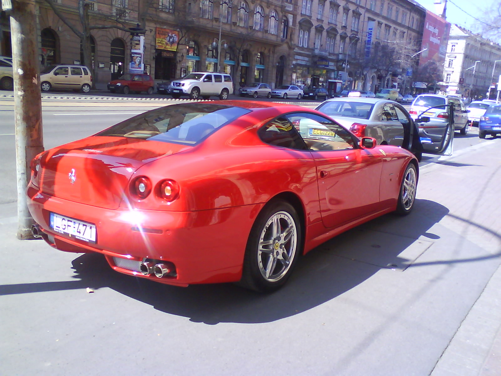 FERRARI 612 SCAGLIETTI