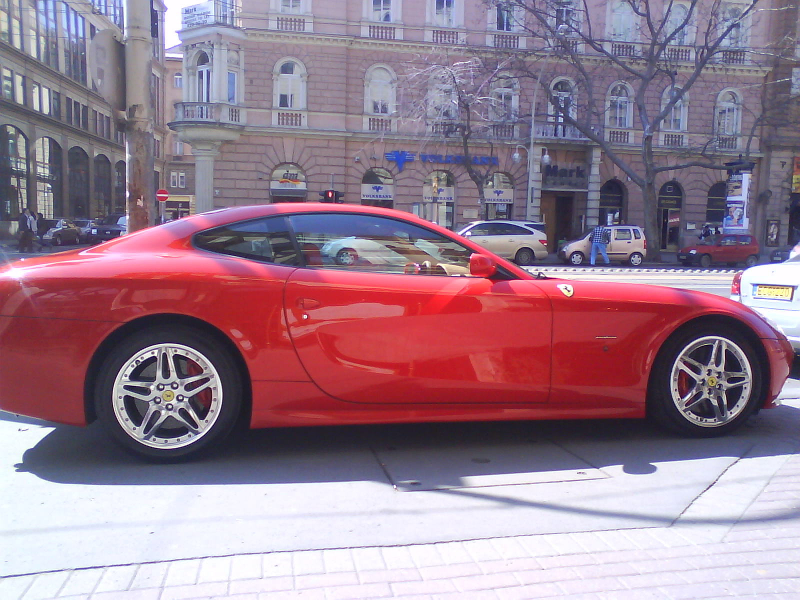 FERRARI 612 SCAGLIETTI