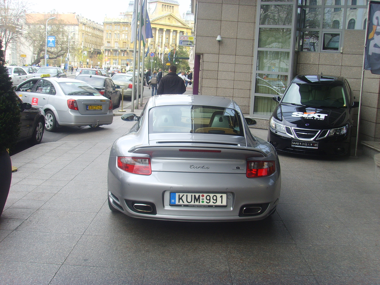 PORSCHE 911 TURBO