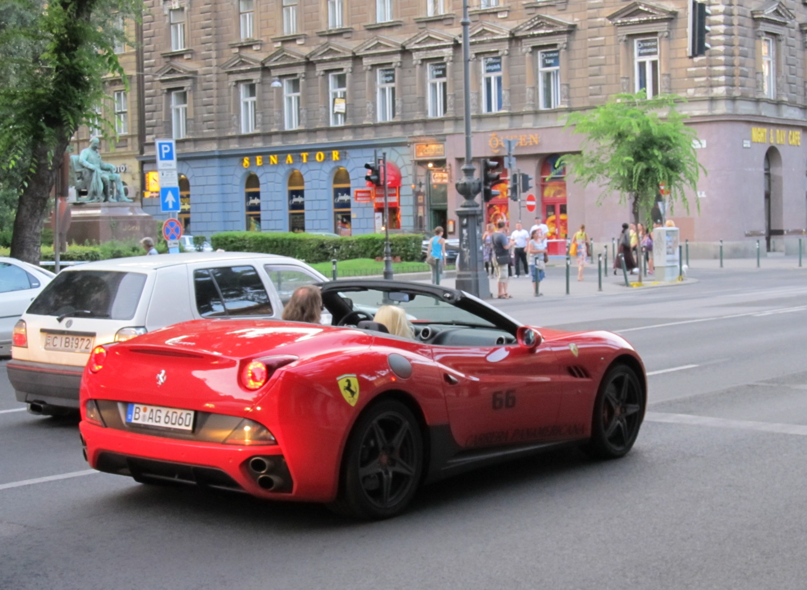 Ferrari California