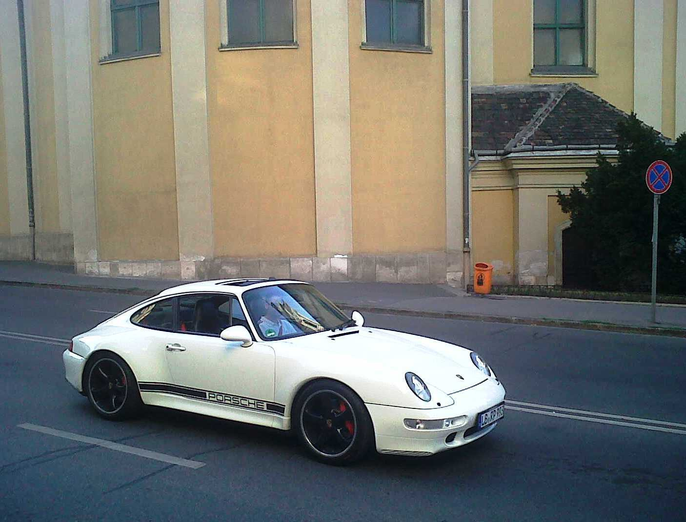 Porsche 911 Carrera 4S