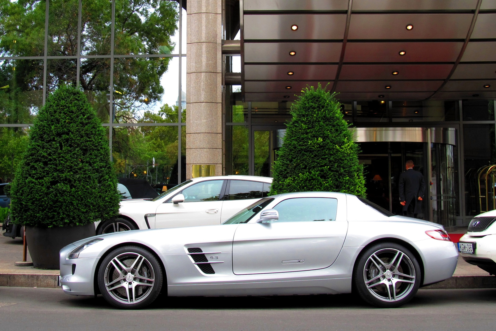 Mercedes SLS