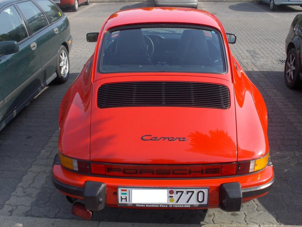 Porsche 911 Carrera