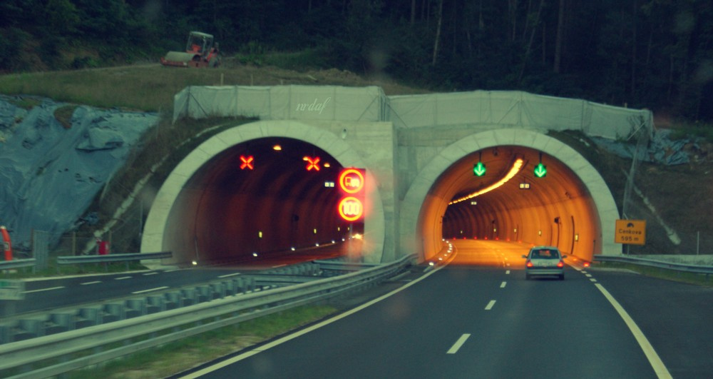 tunnel