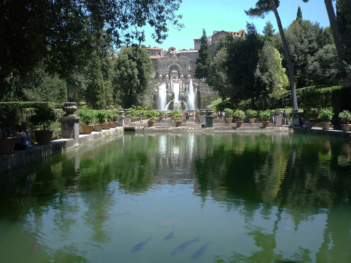 Tivoli, Villa d'Este, Peschiere, háttérben a Fontana dell'Organo