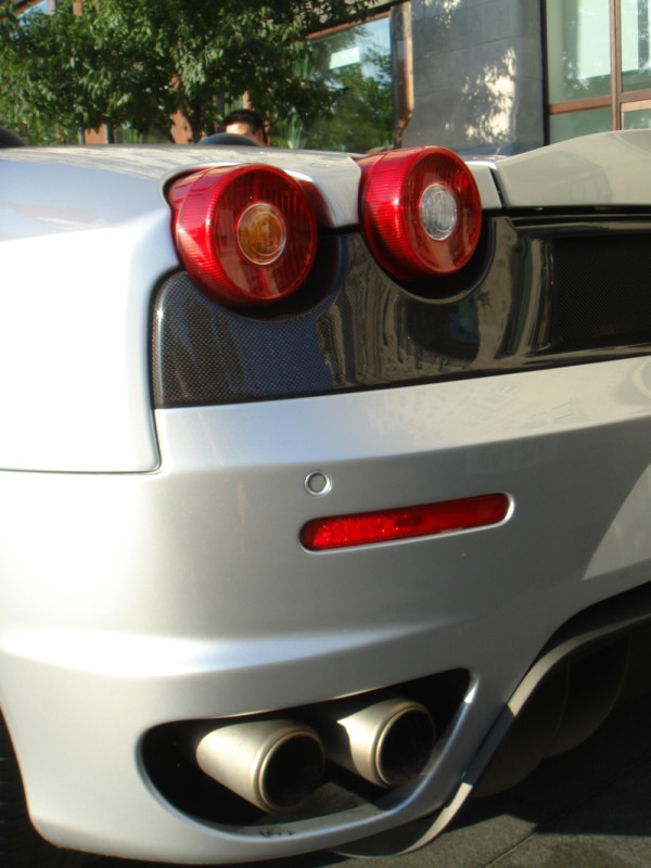 Ferrari F430 Spyder light