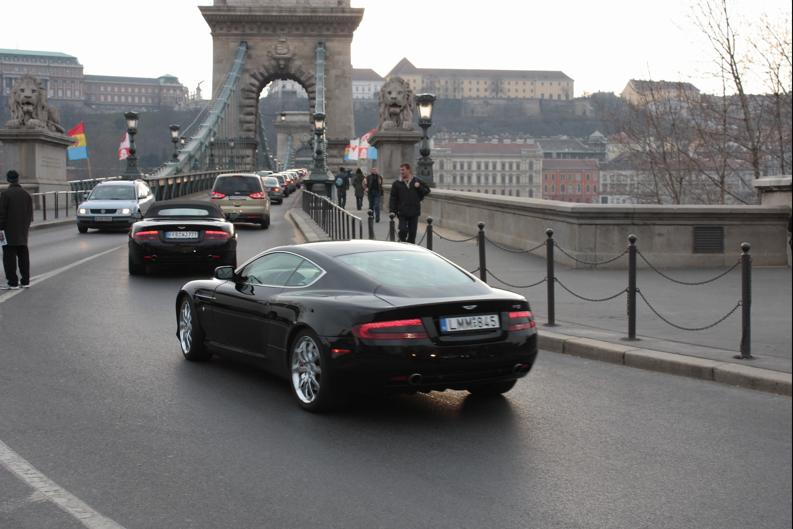 Aston Martin DB9