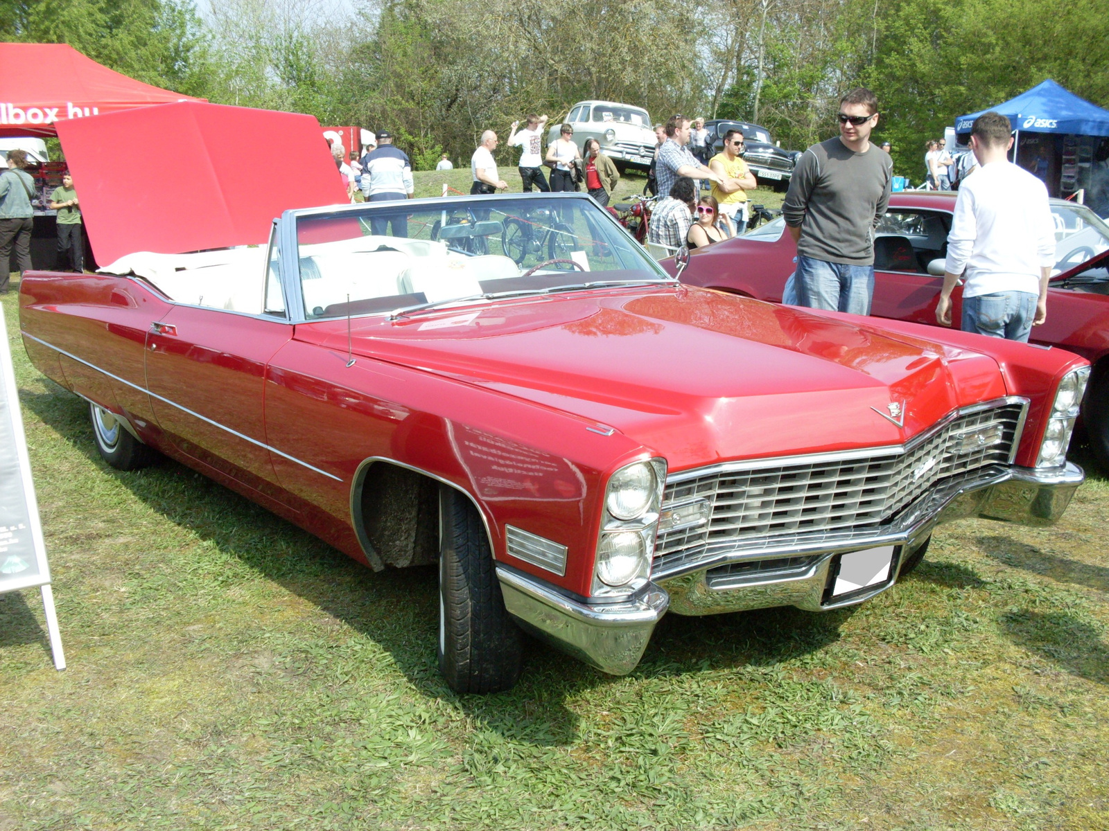 Cadillac DeVille Convertible 427 V8