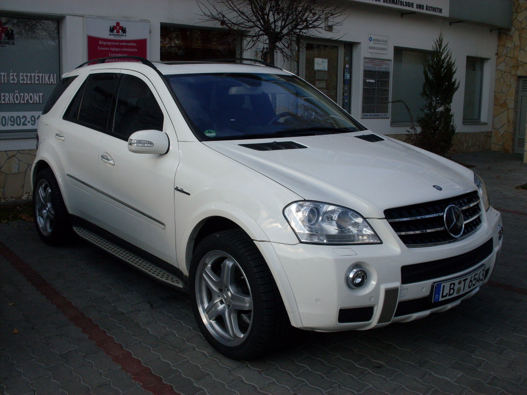 MERCEDES -BENZ ML 6.3 AMG