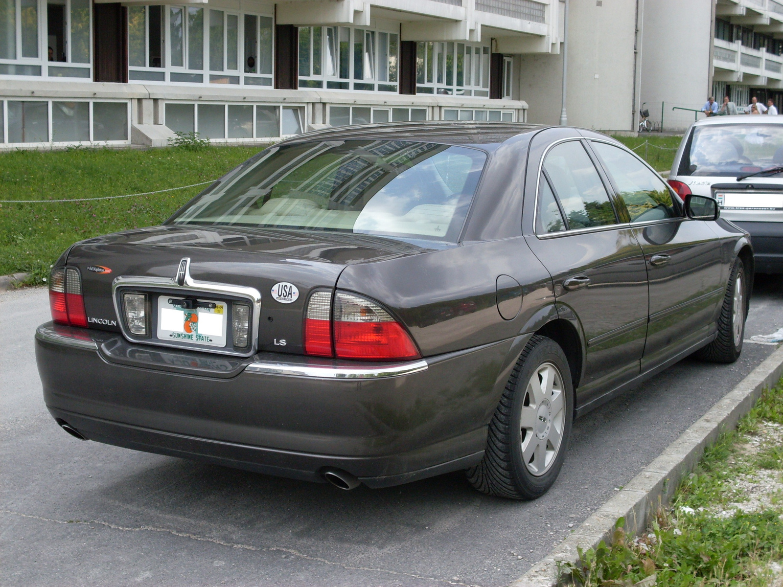 LINCOLN LS