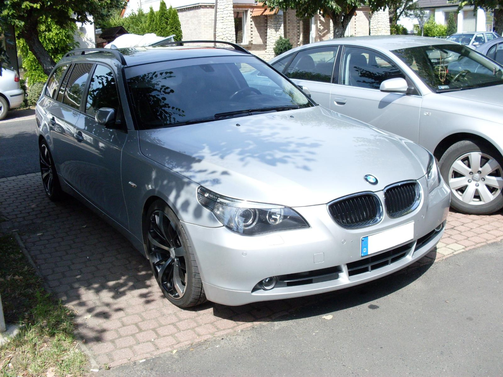 BMW 5-series COMBI (e61)