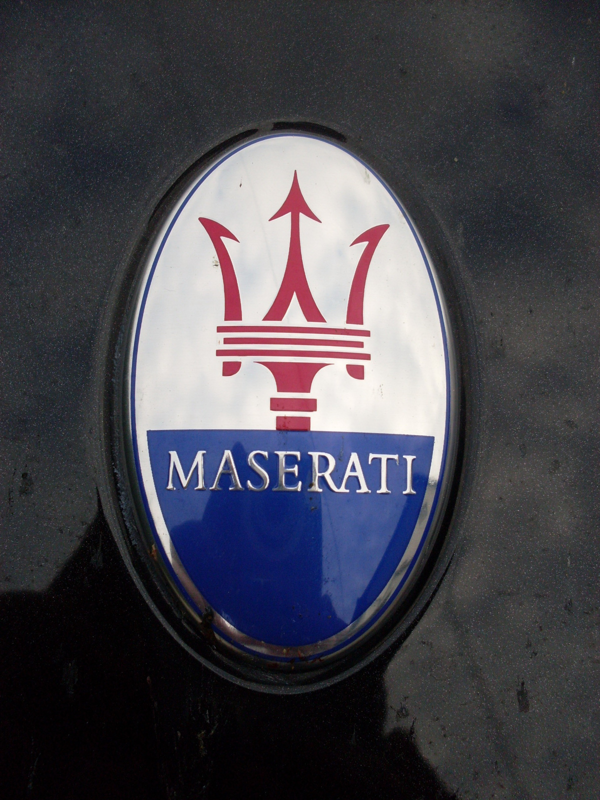 Maserati GranTurismo Logó